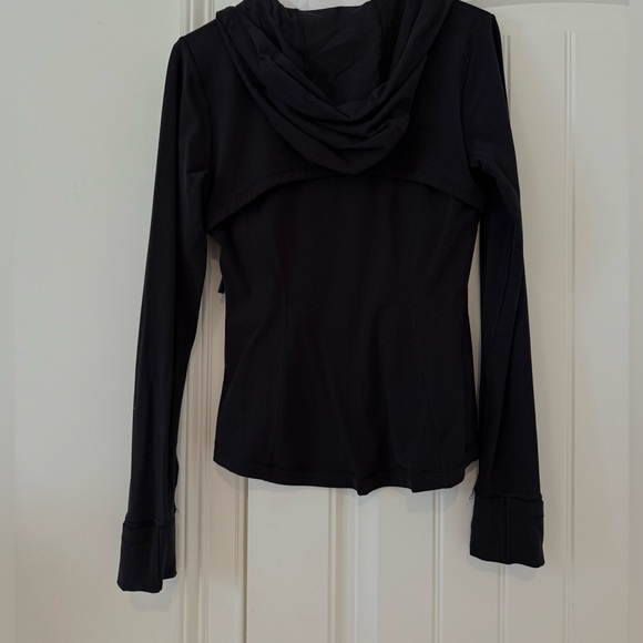 Lululemon Athletica Black Zip-Up jacket - Picture 2 of 2